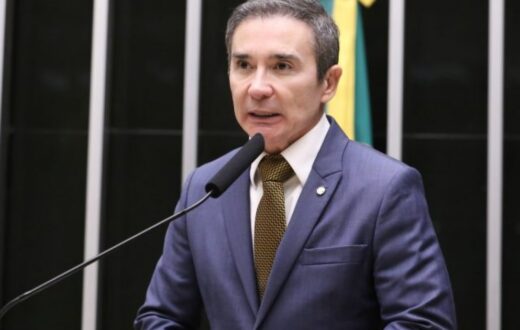 Projeto de lei reúne proteção contra fraudes, crédito e atendimento financeiro para idosos