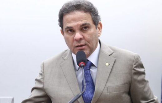 Fabricantes teriam 12 meses para adaptar produtos de açaí se projeto virar lei