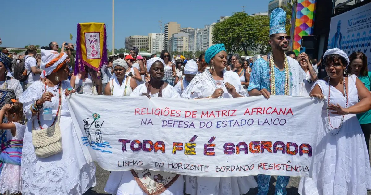 Desinformação sobre religiões afro-brasileiras é citada em análise eleitoral do Idafro